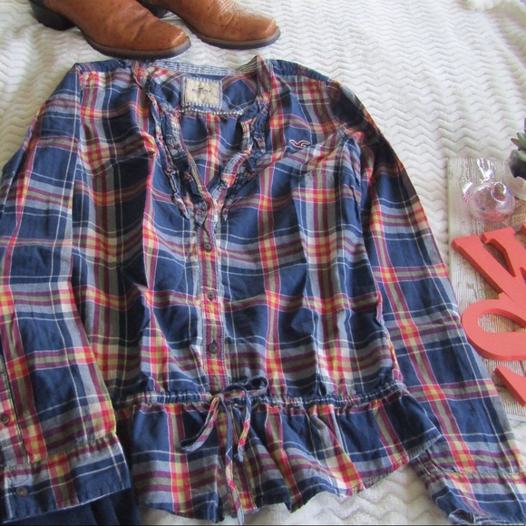 Checkered Hollister Button Down - Picture 1 of 6